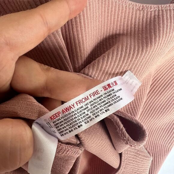 Free People First Call Bodysuit Mauve Pink Lace Sleeveless Basic L - Picture 10 of 10